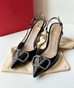 Design VALENTINO GARAVANI Metallic Nappa Crystal Vlogo Glow