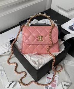 Design Chanel Lambskin Clutch With Chain with Imitation Pearls & Enamel