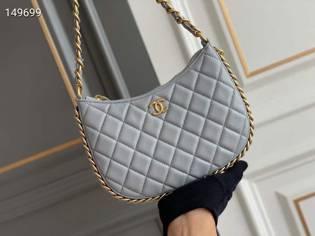 Design Chanel AS4368 Large HOBO Bag Shiny Crumpled Lambskin & Gold-Tone Metal