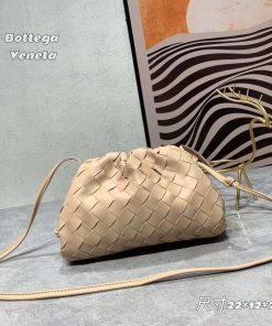 Nappa Intrecciato The Mini Pouch Porridge