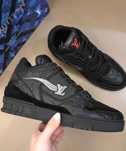 Design LOUIS VUITTON LV TRAINER SNEAKER