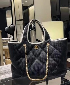 Design Chanel 23M Coco Maxi Beach Shopping Tote Black Quilted