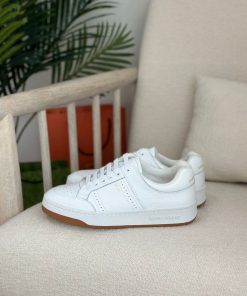 Design SAINT LAURENT's 'S/L 61' sneaker