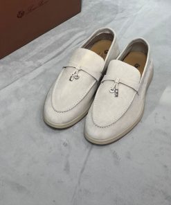 Design LORO PIANA SUMMER CHARMS WALK GRAY SUEDE LOAFERS