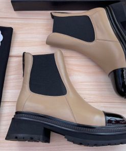 Design CLARKS Taupe Leather Apilla Chelsea Boots