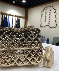 Design MINI FLAW BAG & STAR SHAPED WALLET