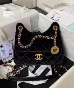 Design CHANEL | Casual Style Street Style Plain Leather Party Style