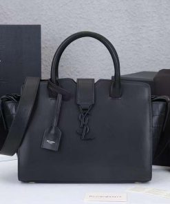 Design SAINT LAURENT Smooth Calfskin Crocodile Embossed Baby Monogram Downtown Cabas Earth