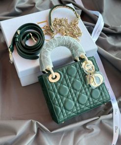 Design CHRISTIAN DIOR Metallic Lambskin Cannage Mini Lady Dior