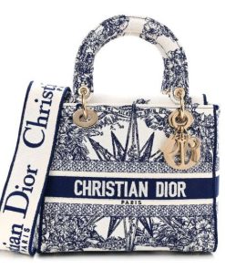Design CHRISTIAN DIOR Canvas Reverse Embroidered