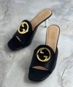 Design GUCCI Blondie Slide Sandals