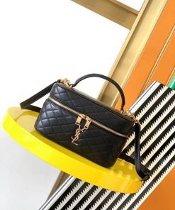 Design SAINT LAURENT Mini Gaby Top-Handle Bag