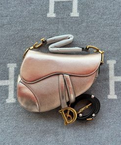 Design CHRISTIAN DIOR Calfskin Mini Saddle Bag