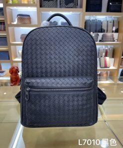 Design ARMOR 04 Black Leather backpack