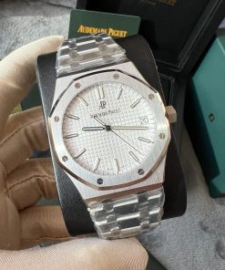 Design AUDEMARS PIGUET ROYAL OAK SELF WINDING