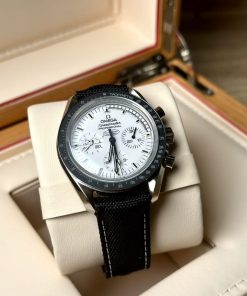 Design SPEEDMASTER SS SNOOPY OMF BEST EDITION WHITE DIAL