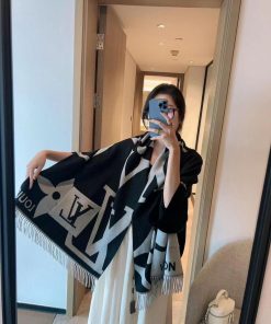 Design Studdy Reykjavik Scarf Black