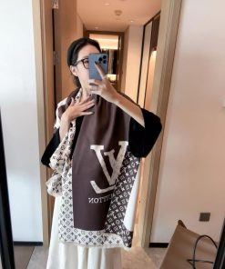 Design Silk Wool Monogram Miss Stole Black