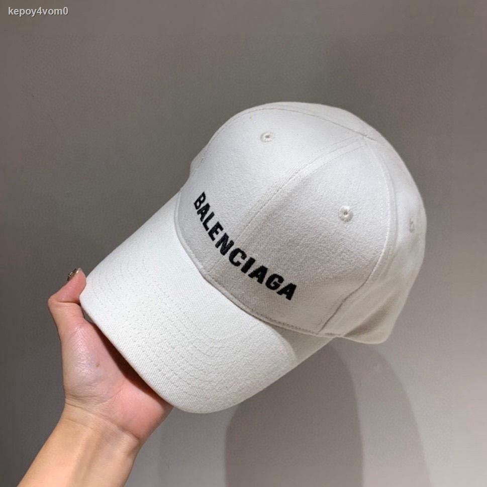 Design BALENCIAGA Glow In The Dark Logo Cap