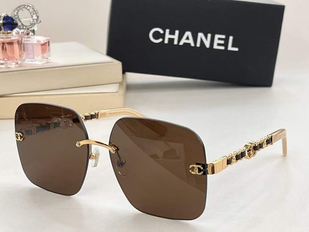 Design CHANEL Sunglasses CC Aviators Rimless